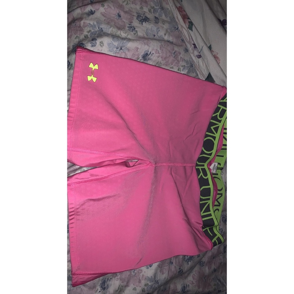Underarmour shorts